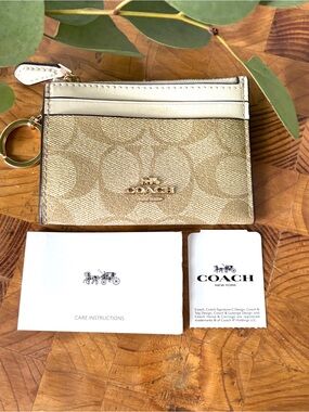 NWT Coach Mini Skinny ID Case Tan Beige Cream W Gold Hardware Signature Canvas
